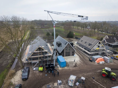FM Gru RBI727 uitgeleverd aan M2 Bouw