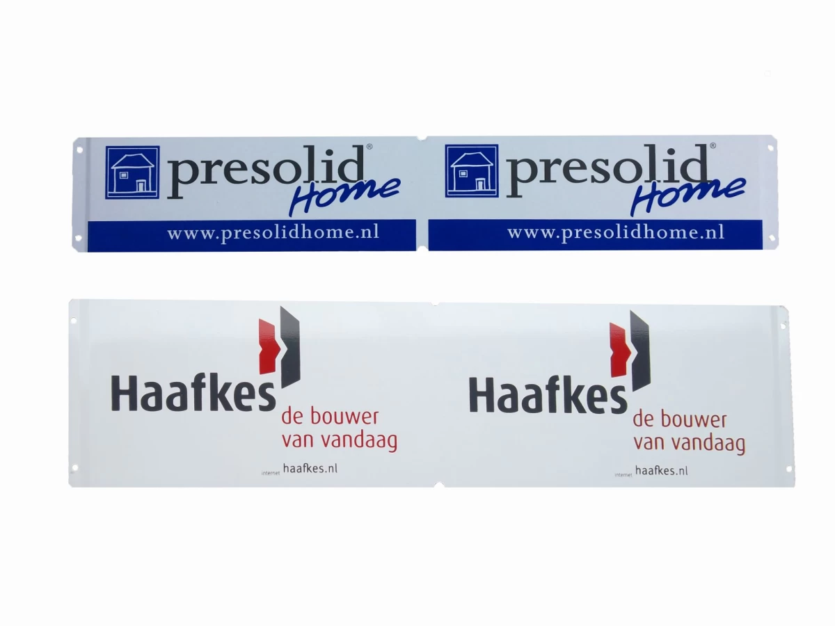 Bedrijfsnaambordje bouwhek