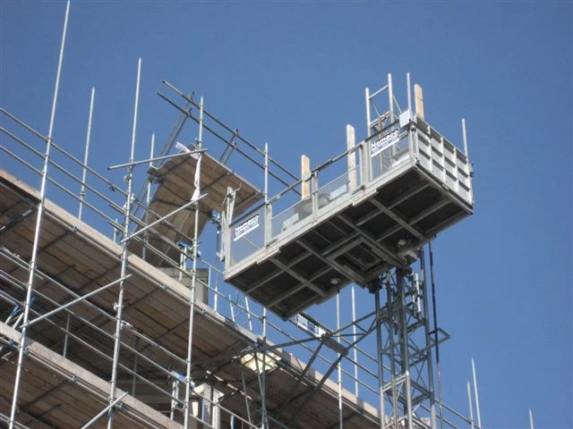 Bouwlift AT2000 400 volt