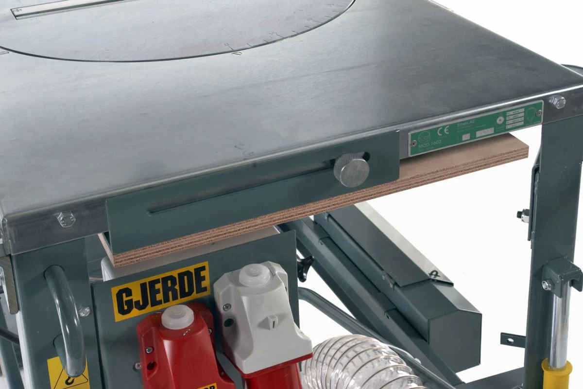 Bouwzaagmachine  Gjerde