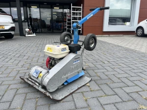 Revo BVW 2100 trilplaat gebruikt