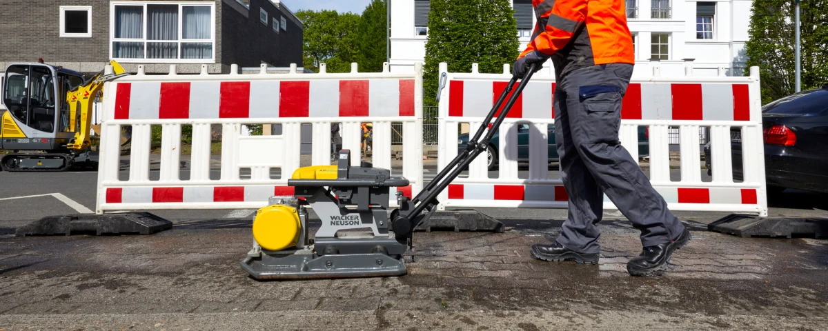 Wacker AP2560e trilplaat op accu