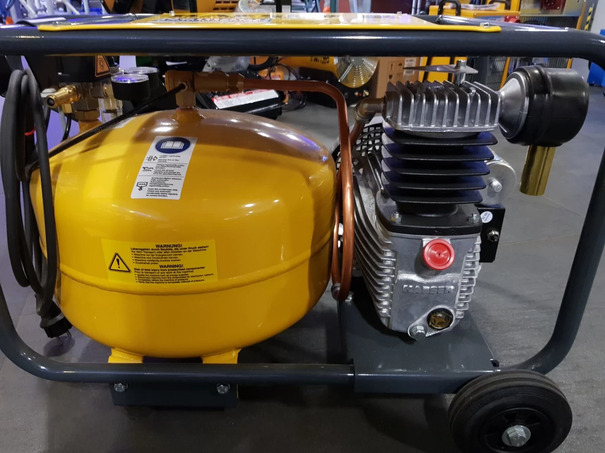 Kaeser compressor Premium car 300/30W