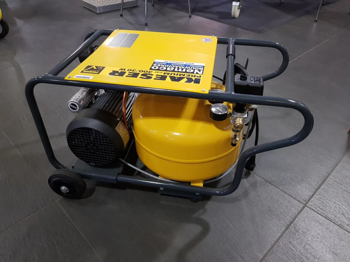 Kaeser compressor Premium car 300/30W