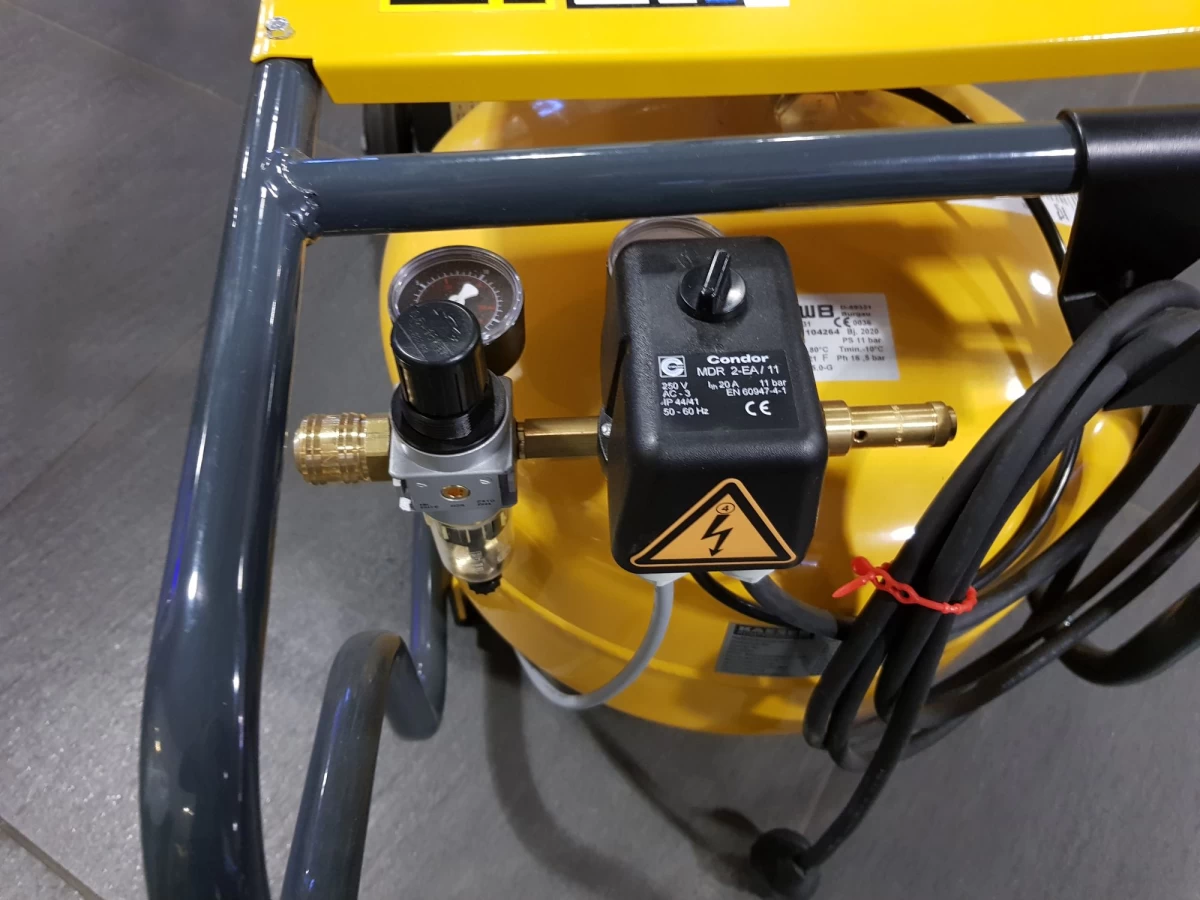 Kaeser compressor Premium car 300/30W