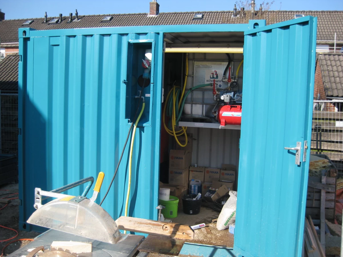 Start Up container