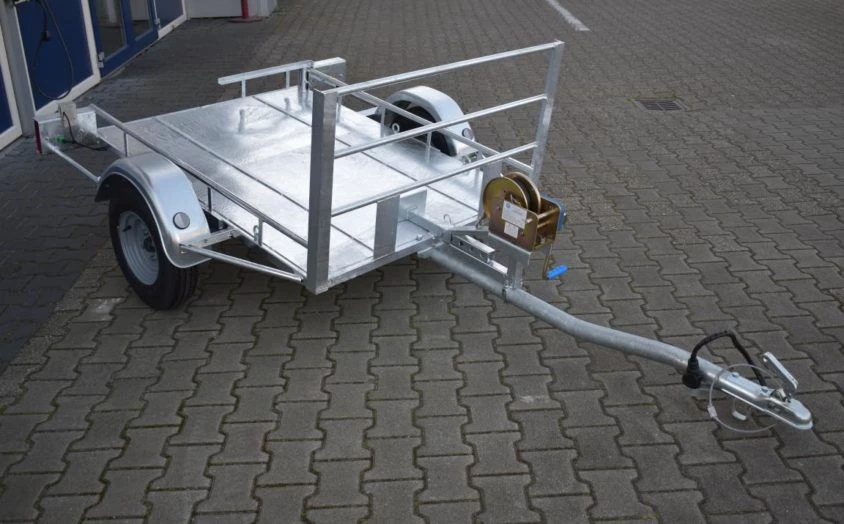 Trilplaat aanhanger Revo