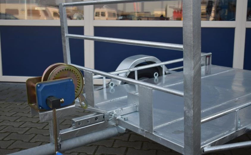 Trilplaat aanhanger Revo