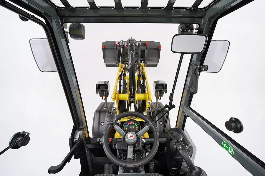 Wacker Neuson WL250 shovel