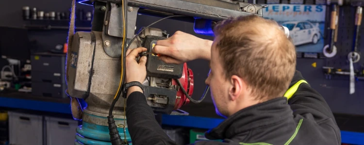 Trilstamper reparatie